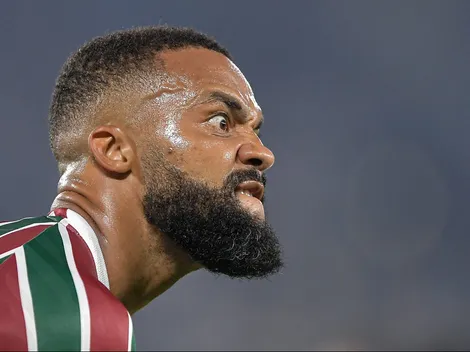 Fluminense 'some' no 2º tempo, cede virada ao Vasco e liga sinal de alerta