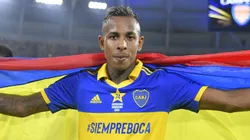 Sebastian Villa comemorando pelo Boca Juniors. (Photo by Hernan Cortez/Getty Images)