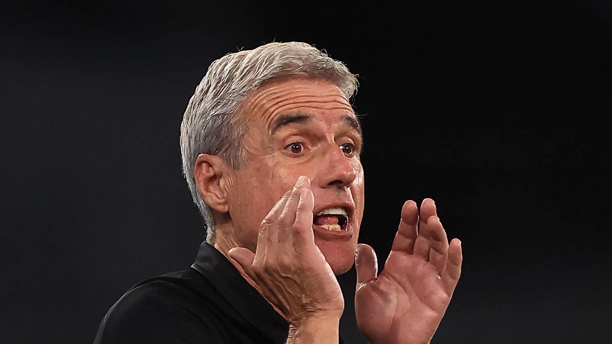 Luís Castro. Foto: Mendes/Getty Images