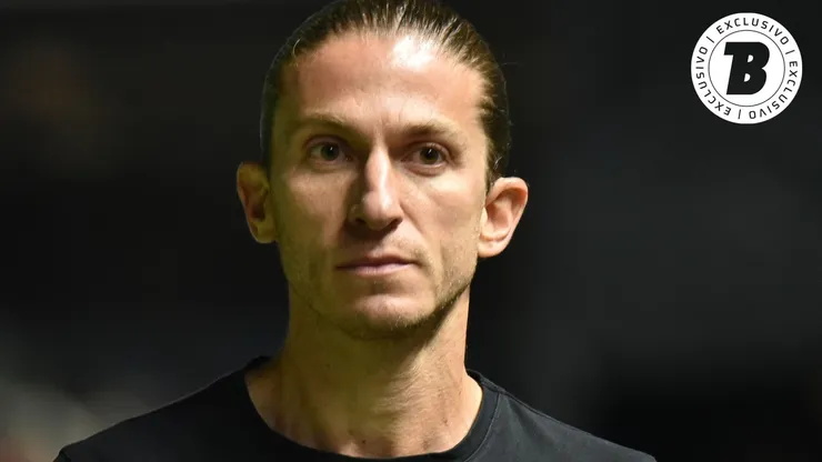 Filipe Luís aguarda definição sobre Pedro e manda a real sobre o PSG já garantido na final: "É injusto" — Foto: Jota Erre/AGIF