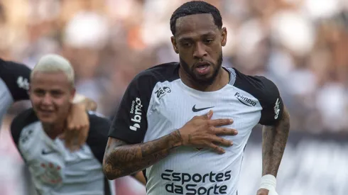 SP - SAO PAULO - 07/12/2025 - BRASILEIRO A 2025, CORINTHIANS X JUVENTUDE - Jose Martinez jogador do Corinthians comemora seu gol durante partida contra o Juventude no estadio Arena Corinthians pelo campeonato Brasileiro A 2025. Foto: Anderson Romao/AGIF