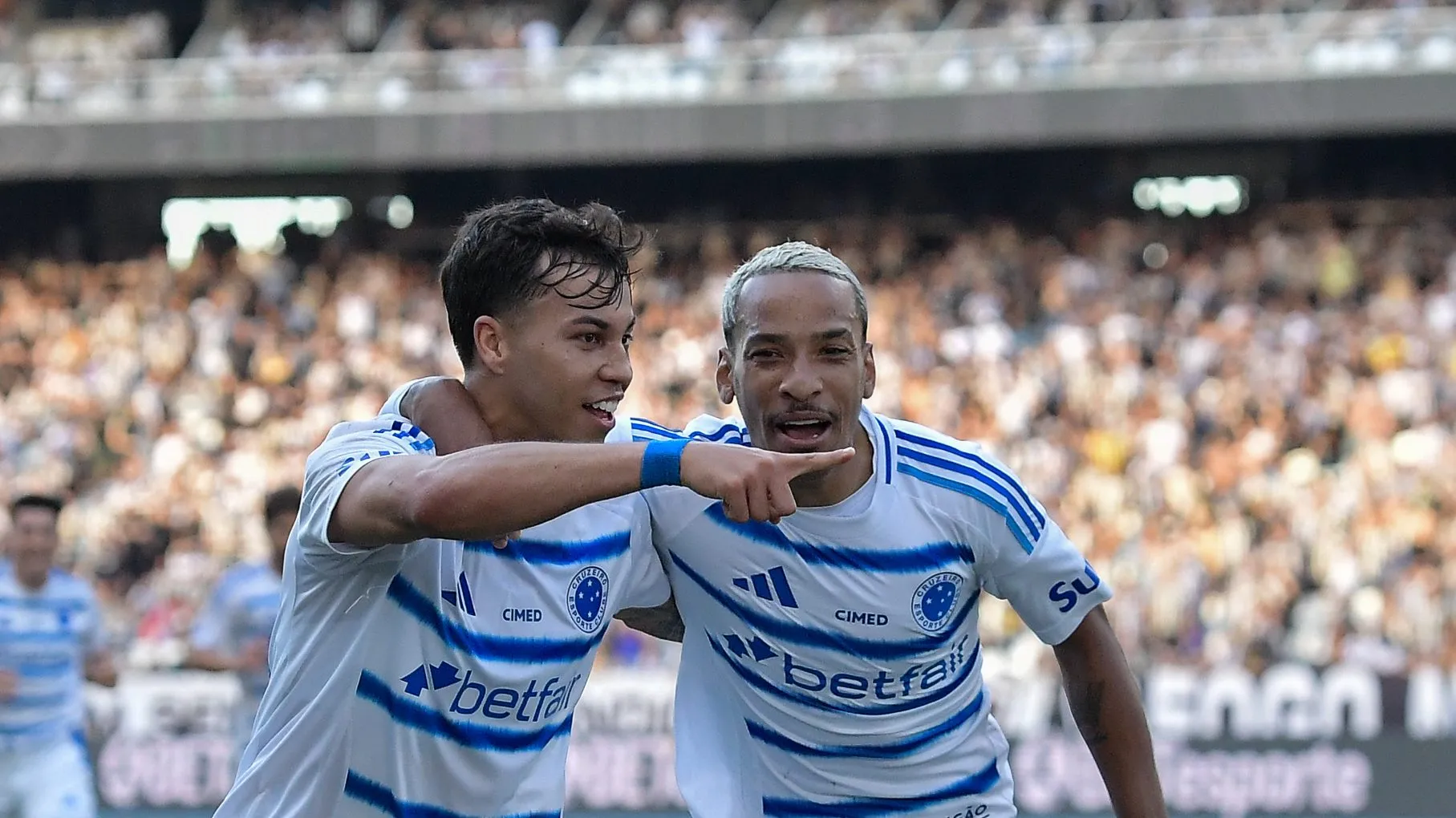 Foto: Thiago Ribeiro/AGIF – Matheus Pereira deve jogar no exterior e descarta o Palmeiras.