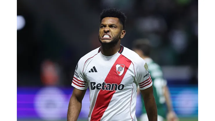 SAO PAULO, BRAZIL - SEPTEMBER 24: Miguel Borja of River Plate reacts during the Copa CONMEBOL Libertadores 2025 Quarter-final second leg match between Palmeiras and River Plate at Allianz Parque on September 24, 2025 in Sao Paulo, Brazil. (Photo by Alexandre Schneider/Getty Images)