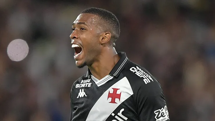 Rayan durante partida contra o Fluminense - Foto: Thiago Ribeiro/AGIF