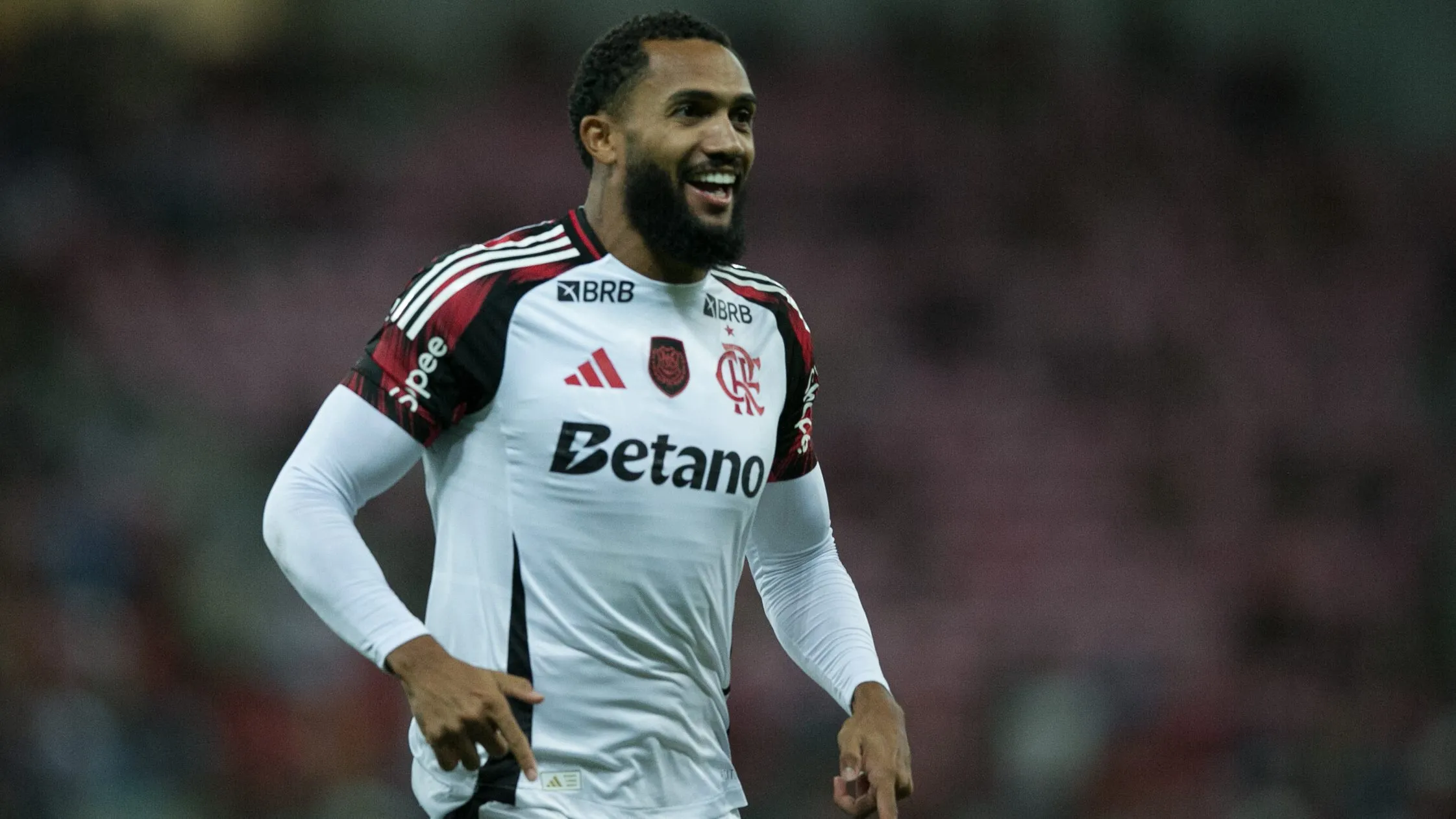 PE – SAO LOURENCO DA MATA – 15/11/2025 – BRASILEIRO A 2025, SPORT X FLAMENGO – Juninho jogador do Flamengo durante a partida contra o Sport na Arena de Pernambuco, pelo Campeonato Brasileiro A 2025. Foto: Marlon Costa/AGIF