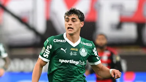 Sosa atuando diante do Fla na final da Libertadores, em Lima