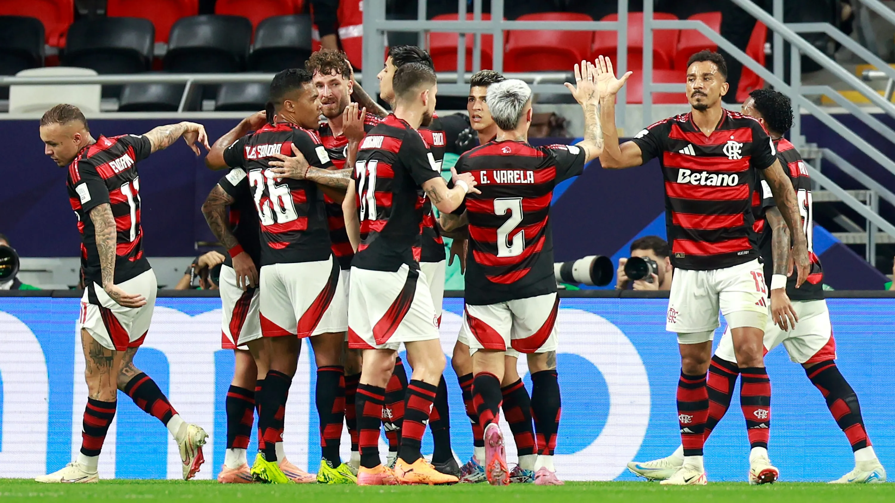 Flamengo abriu o placar com Léo Pereira. (Photo by Getty Images/Getty Images)