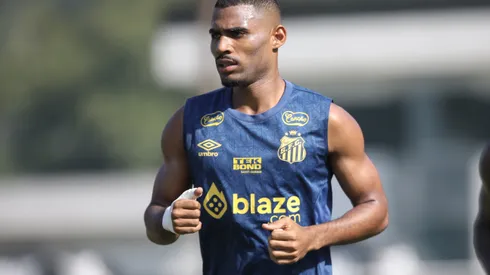 Joaquim deixou o Santos em 2024. Foto: Reinaldo Campos/AGIF