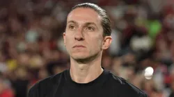 RJ - RIO DE JANEIRO - 09/11/2025 - BRASILEIRO A 2025, FLAMENGO X SANTOS - Filipe Luis tecnico do Flamengo durante partida contra o Santos no estadio Maracana pelo campeonato Brasileiro A 2025. Foto: Thiago Ribeiro/AGIF