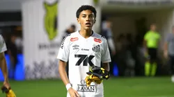 Robinho Jr. tem futuro definido no Santos após temporada de afirmação e segue na Vila — Foto Mauricio De SouzaAGIF