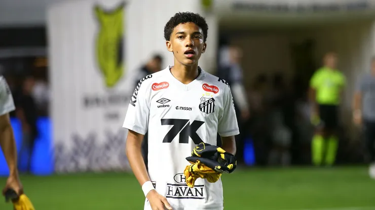 Robinho Jr. tem futuro definido no Santos após temporada de afirmação e segue na Vila — Foto Mauricio De SouzaAGIF