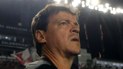 Fernando Diniz durante goleada do Vasco sobre o Inter