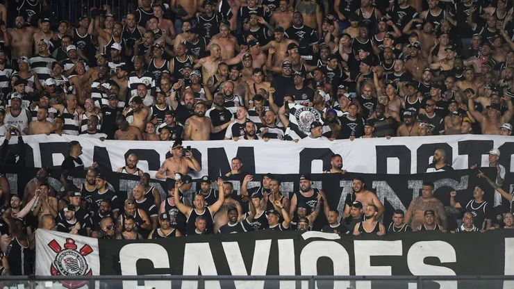Organizada do Corinthians é liberada de última hora para decisão contra o Cruzeiro — Foto Thiago RibeiroAGIF