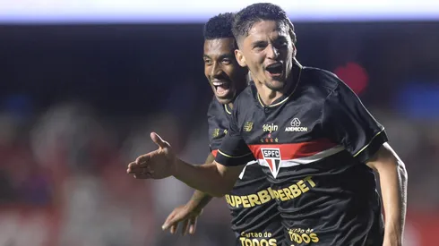 SP - SAO PAULO - 24/08/2025 - BRASILEIRO A 2025, SAO PAULO X ATLETICO-MG - Pablo Maia jogador do Sao Paulo comemora seu gol durante partida contra o Atletico-MG no estadio Morumbi pelo campeonato Brasileiro A 2025. Foto: Alan Morici/AGIF