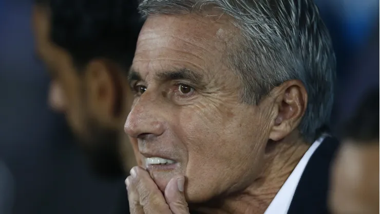 Português de 64 anos vai comandar o Imortal em 2026