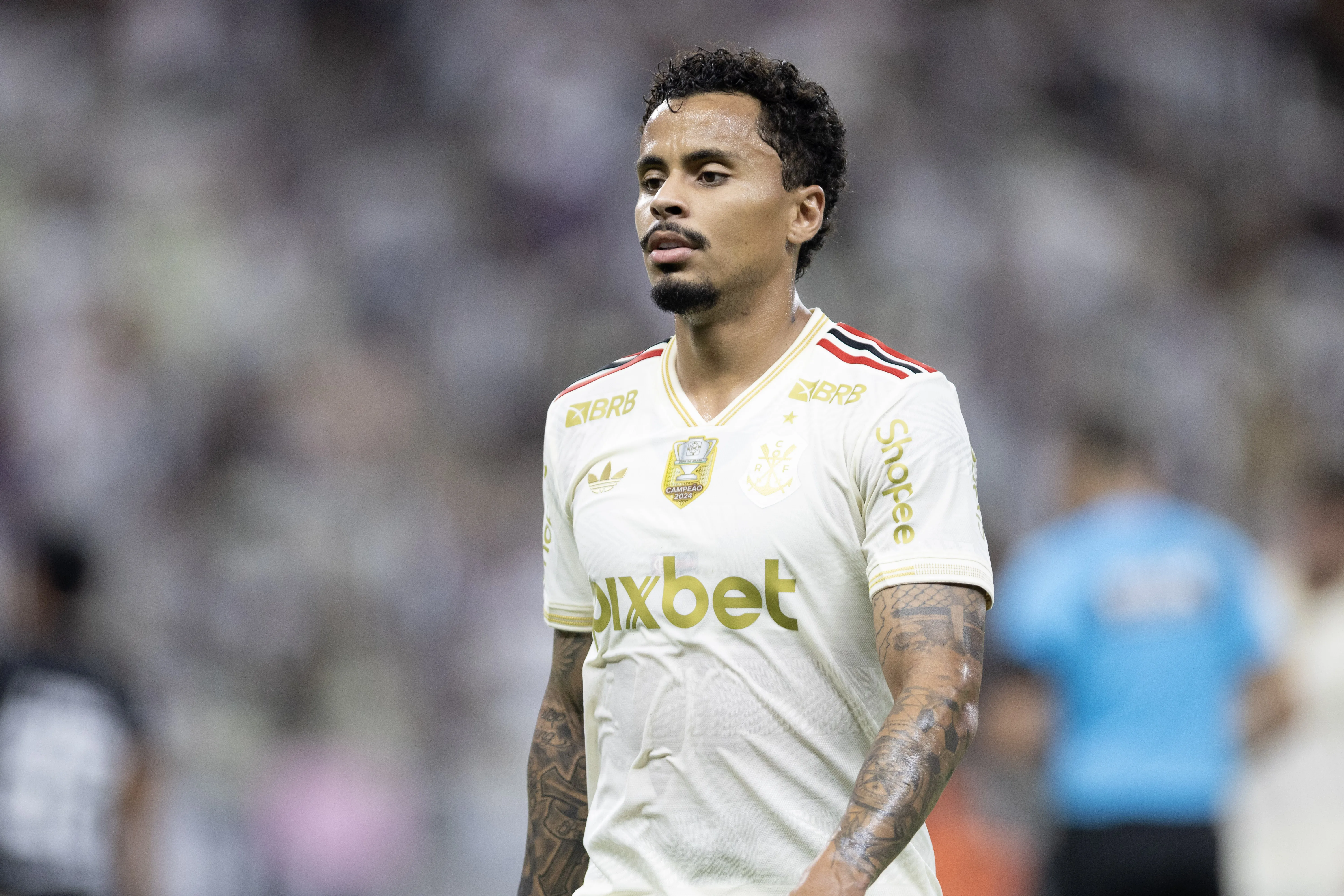 Allan pode deixar o Flamengo em 2026. Foto: Baggio Rodrigues/AGIF