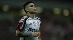 PE - SAO LOURENCO DA MATA - 15/11/2025 - BRASILEIRO A 2025, SPORT X FLAMENGO - Luiz Araujo jogador do Flamengo durante a partida contra o Sport na Arena de Pernambuco, pelo Campeonato Brasileiro A 2025. Foto: Marlon Costa/AGIF