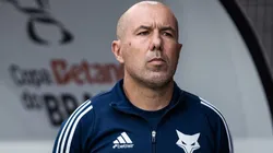 Leonardo Jardim durante a eliminação do Cruzeiro para o Corinthians na Copa do Brasil