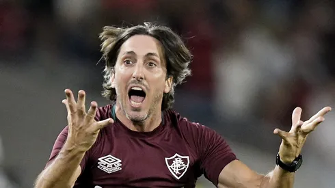 - Zubeldía acabou de ser eliminado para Fernando Diniz, na Copa do Brasil