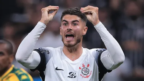 Internacional quer Pedro Raul, do Corinthians.