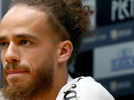 Billal Brahimi está fora dos planos e não vai jogar no Santos em 2026