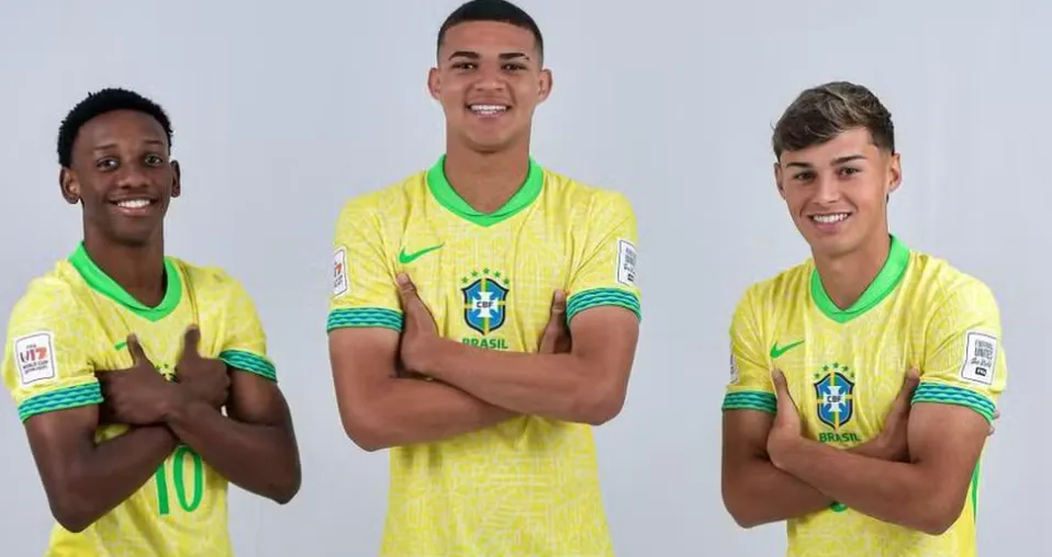 Gabriel Mec, Luis Eduardo e Tiaguinho, do Grêmio, a serviço da Seleção Brasileira na base — Foto: Divulgação/CBF