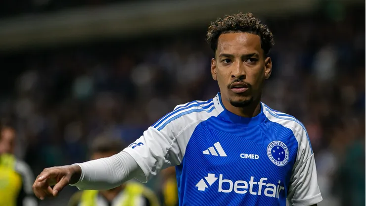 Matheus Pereira é um dos destaques da Raposa recentemente