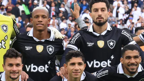 Botafogo disputará as fases preliminares da Libertadores em 2026 (Photo by Franklin Jacome)