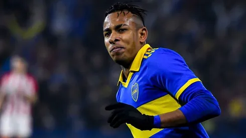 Sebastian Villa em partida pelo Boca Juniors. (Photo by Marcelo Endelli/Getty Images)