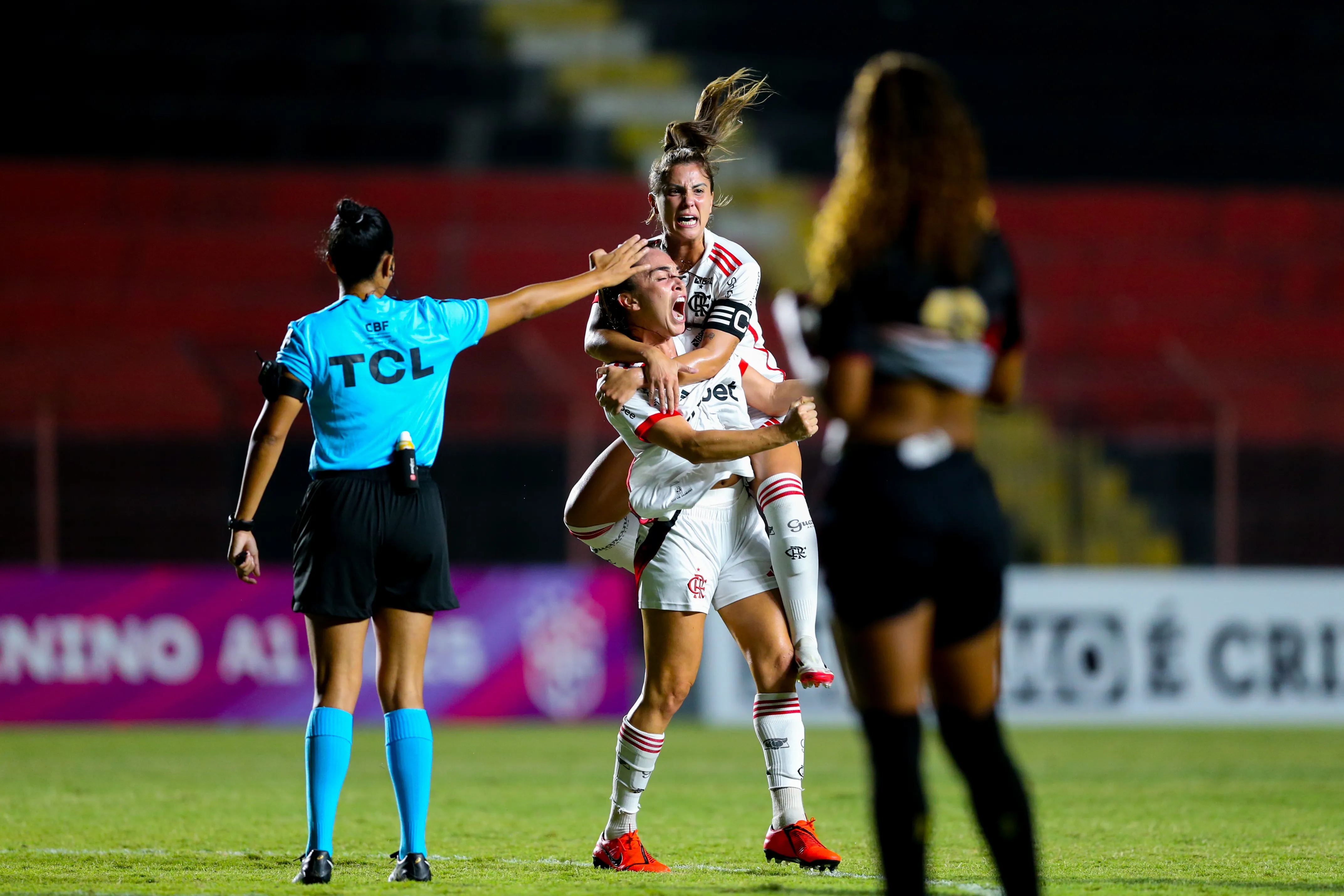 Agustina, jogadora do Flamengo. Foto: Marlon Costa/AGIF