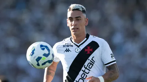 RJ – RIO DE JANEIRO – 05/10/2025 – BRASILEIRO A 2025, VASCO X VITORIA – Puma Rodriguez jogador do Vasco durante partida contra o Vitoria no estadio Sao Januario pelo campeonato Brasileiro A 2025. Foto: Jorge Rodrigues/AGIF