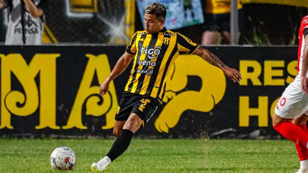 Alcides Benítez é cotado como reforço do Vasco - Foto: Reprodução/Instagram.