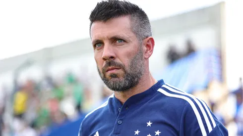 Paulo Pezzolano pode voltar ao futebol brasileiro