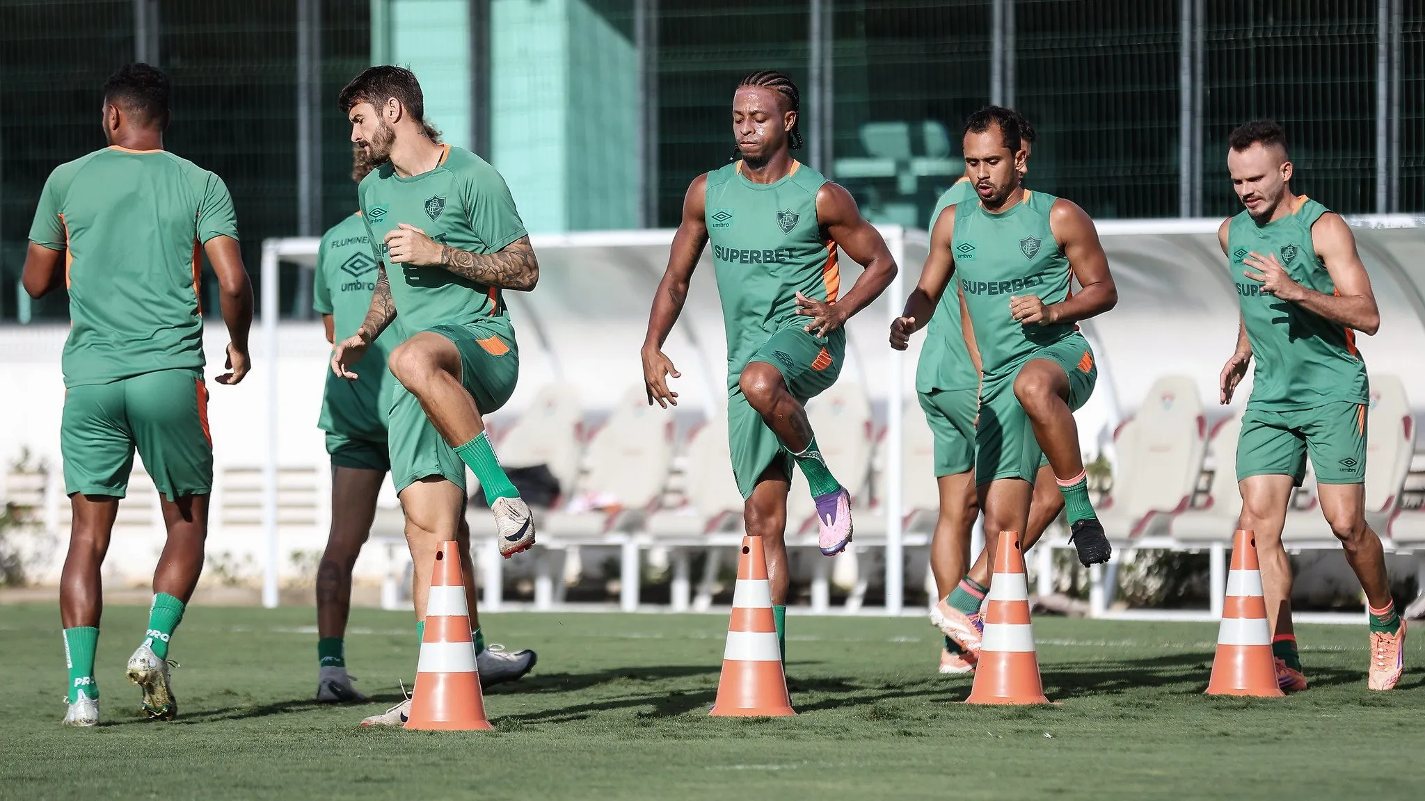 Treinamento nas Laranjeiras. FOTOS: LUCAS MERÇON / FLUMINENSE F.C