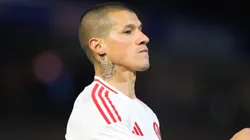 Alan Benítez, do Internacional, negocia com Libertad e deve deixar o Beira-Rio em 2026