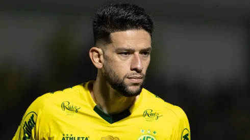 Jemmes, zagueiro do Mirassol - Foto: Joisel Amaral/AGIF