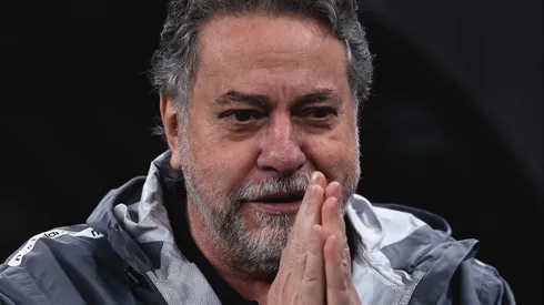 SP - SAO PAULO - 20/11/2025 - BRASILEIRO A 2025, CORINTHIANS X SAO PAULO - Julio Casares presidente do Sao Paulo durante partida contra o Corinthians no estadio Arena Corinthians pelo campeonato Brasileiro A 2025. Foto: Ettore Chiereguini/AGIF