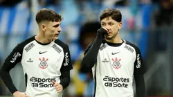 - Bidon ao lado de Garro, no Corinthians Foto: Pedro H. Tesch/Getty Images