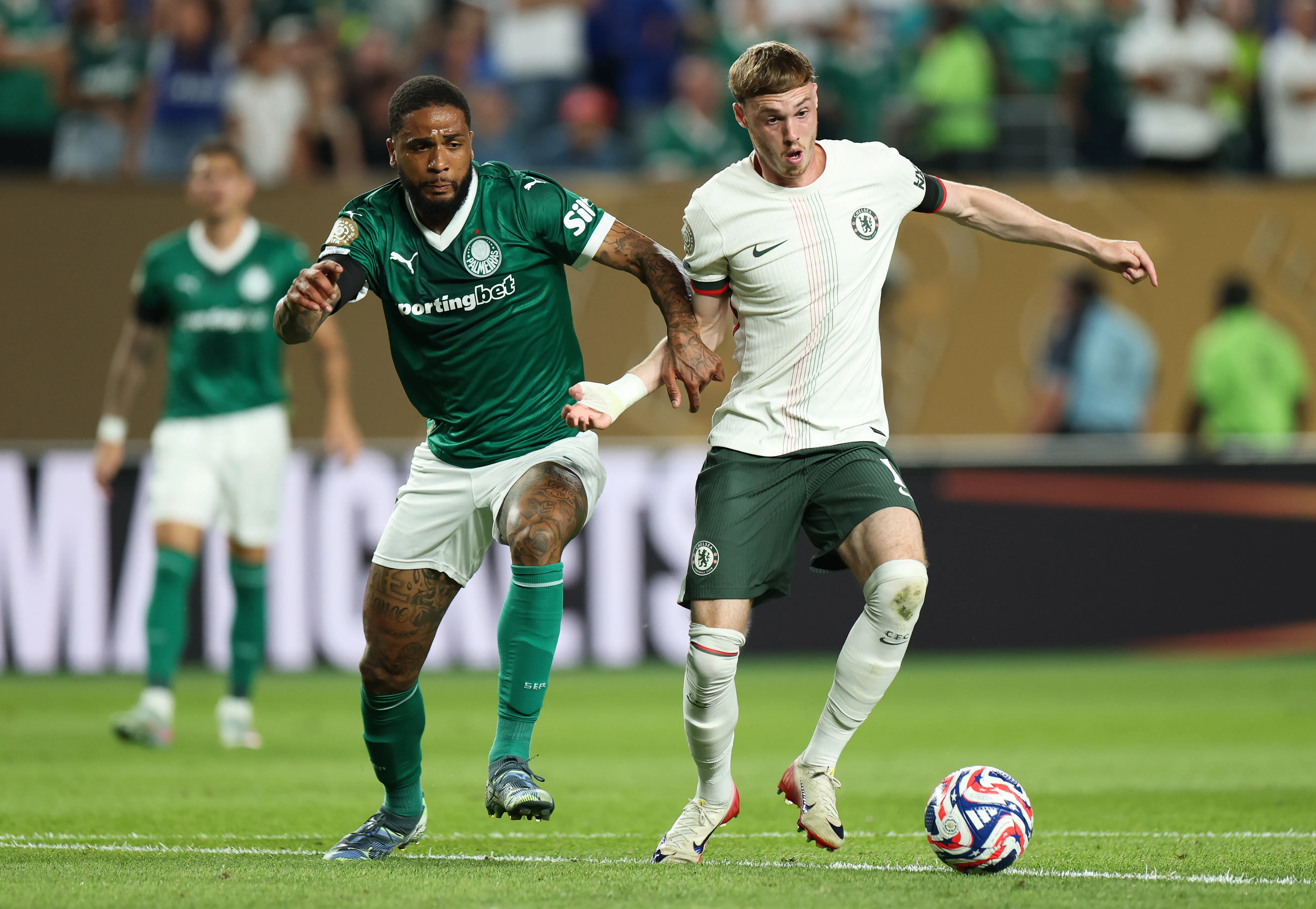 Micael precisou ser titular diante do Chelsea-ING, no Mundial. Foto: Francois Nel/Getty Images
