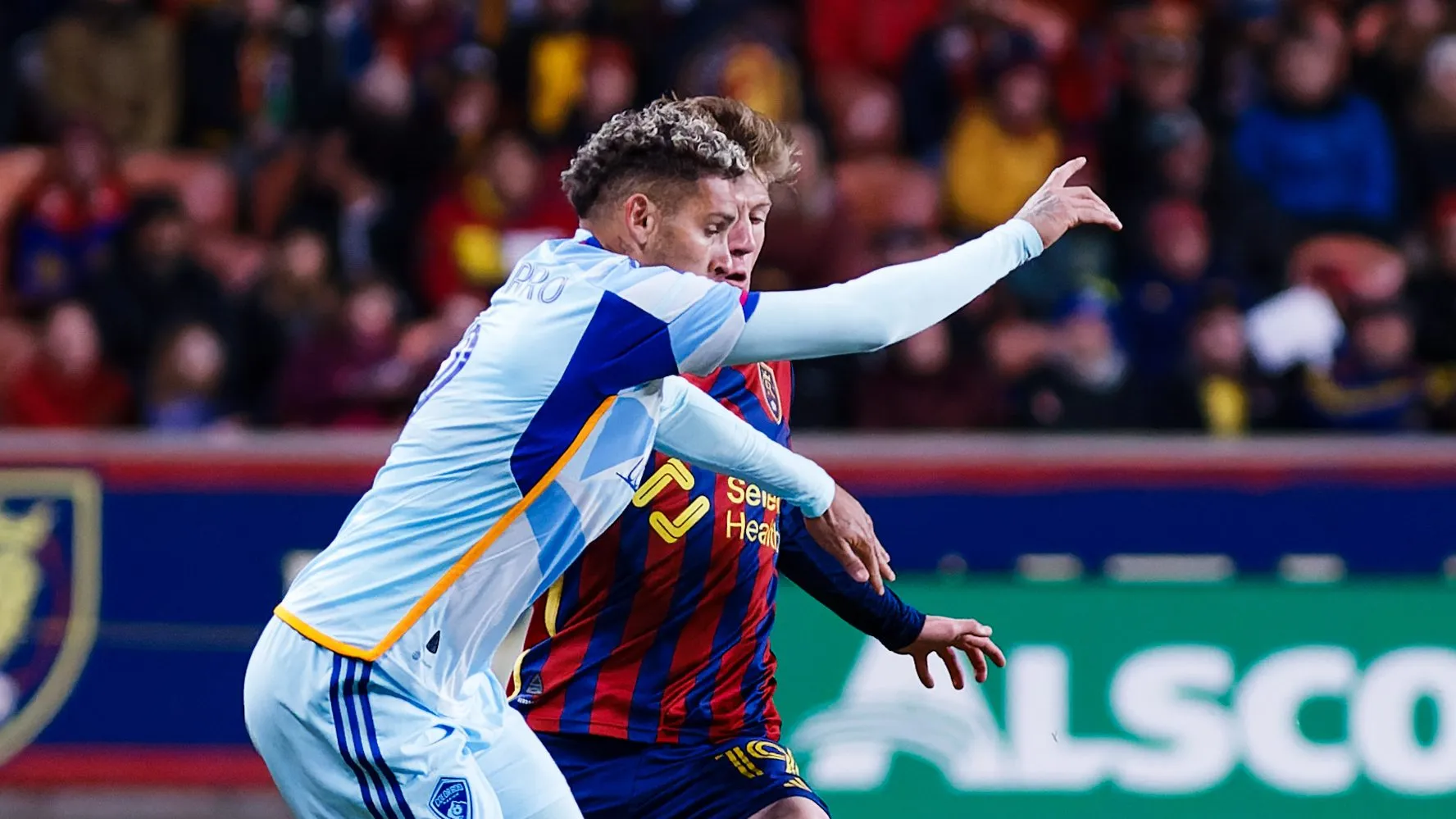 Foto: Fabio Giannelli/AGIF – Navarro tem mais dois anos de contrato na MLS e não vai pintar na Baixada Santista.