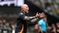 Jorge Sampaoli, técnico do Atlético-MG, durante partida pelo clube - Foto: Alessandra Torres/AGIF