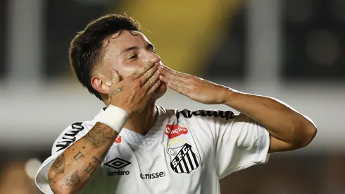 Barreal atuou emprestado pelo Cincinnati ao Santos na temporada 2025 e agradou ao Peixe