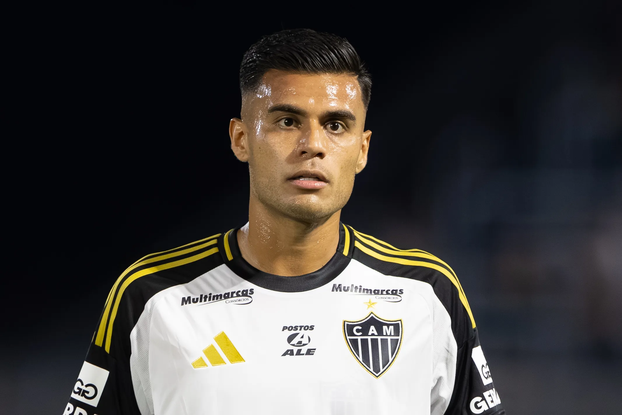 Fausto Vera jogador do Atletico-MG lamenta GOL PERDIDO durante partida contra o Bragantino no estadio Cicero De Souza Marques pelo campeonato Brasileiro A 2025. Foto: Joisel Amaral/AGIF