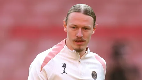 Safonov defendeu 4 pênaltis contra o Flamengo. Photo by Alex Davidson/Getty Images