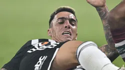 Renzo Saravia, lateral-direito do Atlético em partida pelo campeonato brasileiro (Foto: Pedro Vilela/Getty Images)