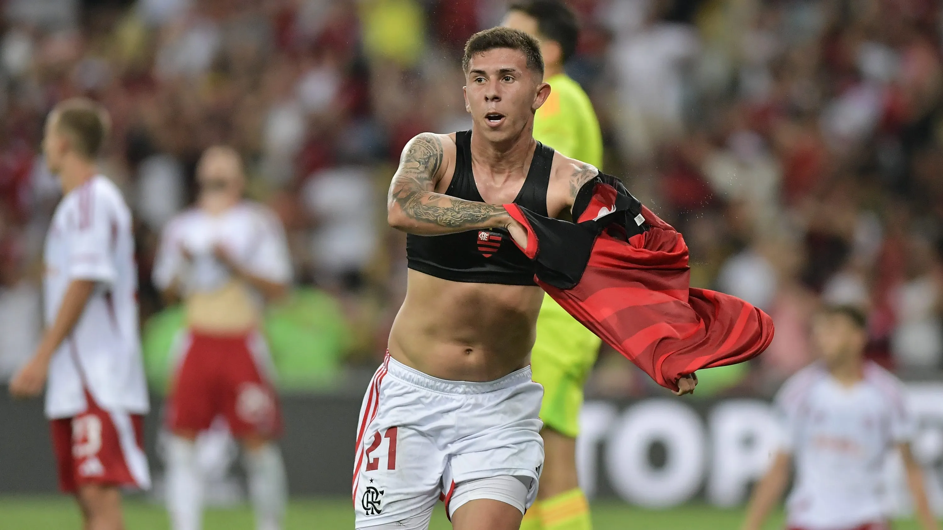 Felipe Teresa comemora gol do Flamengo na final do Mundial Sub-20. Foto: Thiago Ribeiro/AGIF