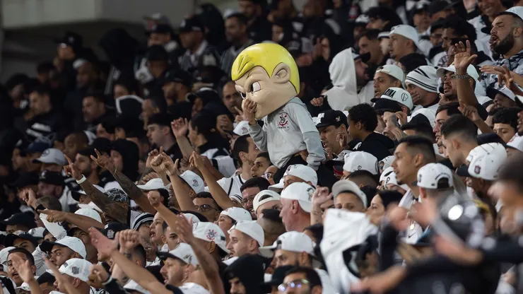 Mesmo sem gols, Corinthians bate marca histórica de arrecadação em noite de final da Copa do Brasil — Foto Joisel AmaralAGIF
