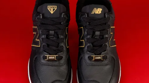 São Paulo e New Balance apresentam edição limitada de tênis em homenagem ao título mundial — Foto DivulgaçãoSão Paulo