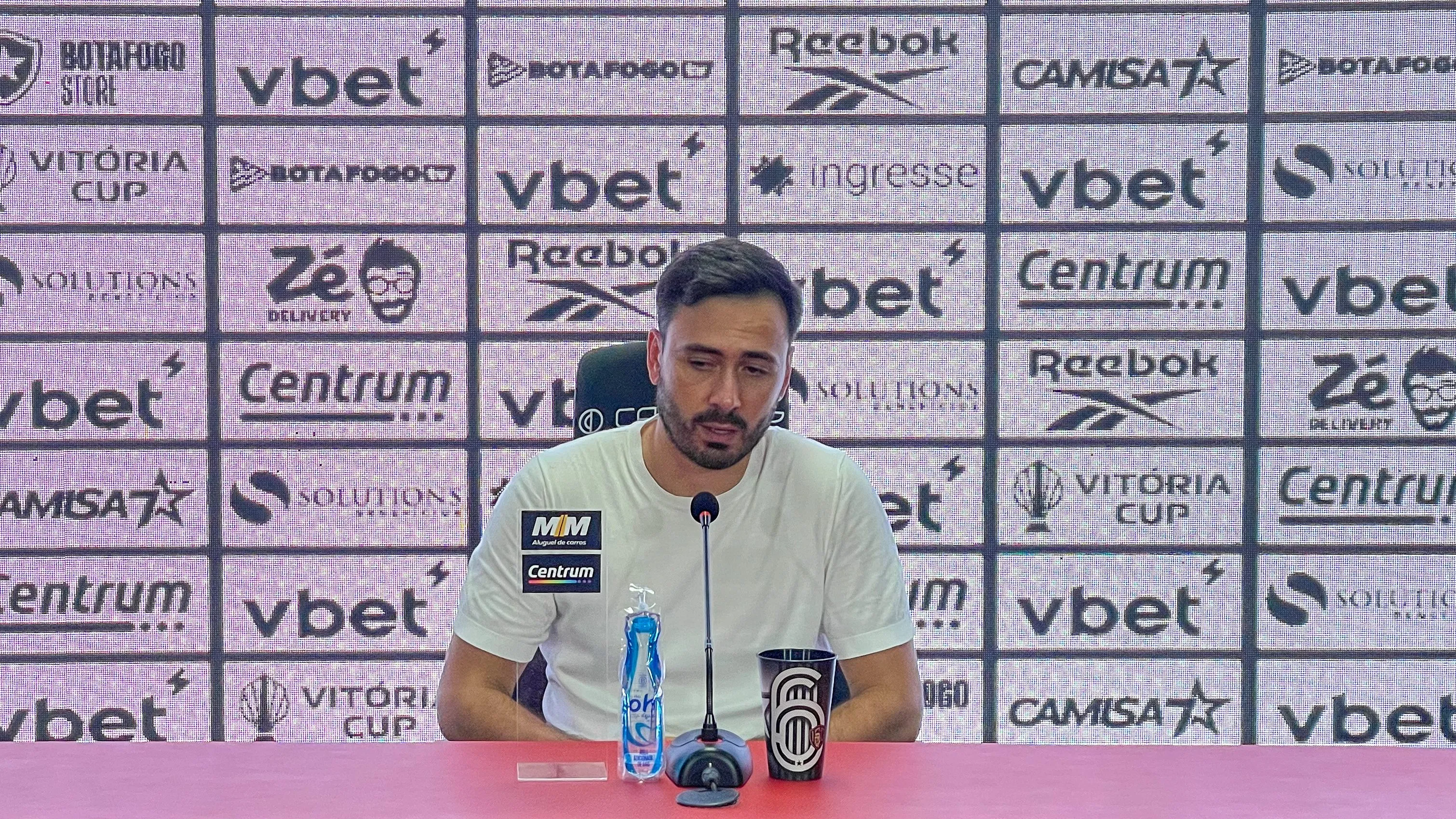 Davide Ancelotti, ex-treinador do Botafogo. Foto: Marcio Jose/AGIF