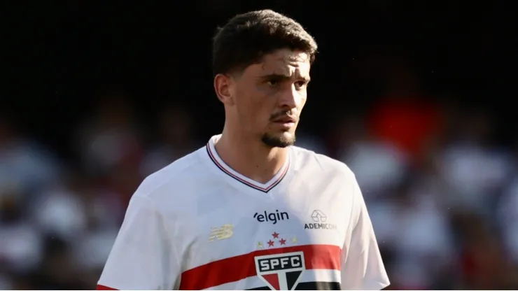 Pablo Maia jogador do Sao Paulo durante partida contra o Palmeiras no estadio Morumbi pelo campeonato Brasileiro A 2025. Foto: Marcello Zambrana/AGIF